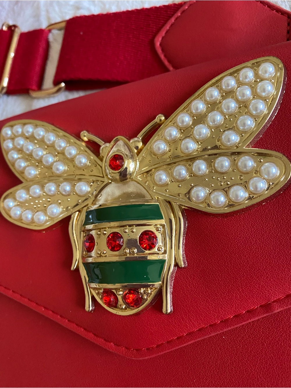 Red Pearl Bee Accent embellished Crossbody Bag - 9” - Picture 3 of 9